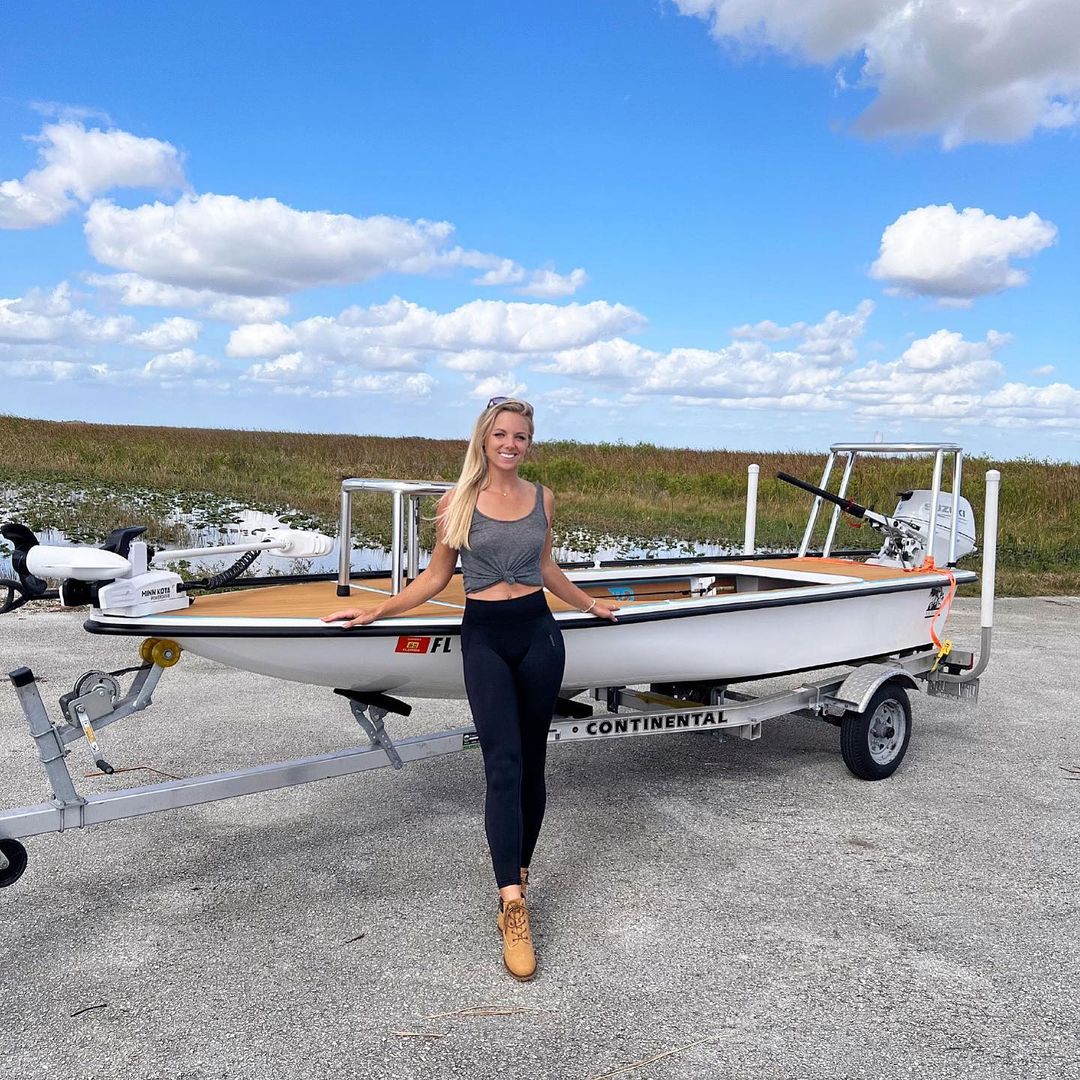 New Skiff Feature Tap The Link In Our Bio Ericalynn2 Is Making Big Waves Skiff Life 