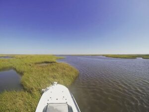 Skiff Porn Wednesday! Little 60MPH fly by in my @eastcapeskiffs Vantage VHP! #re…
