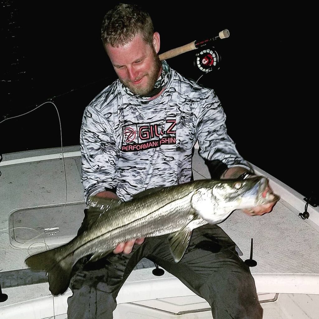 Personal best at 28" . Stuck her on the 6 wt Wich was one hell of a ride. .
.
.