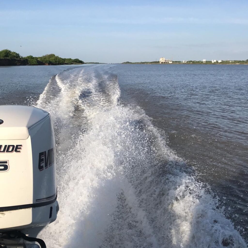The little Majek even got out to play today. Love this little boat