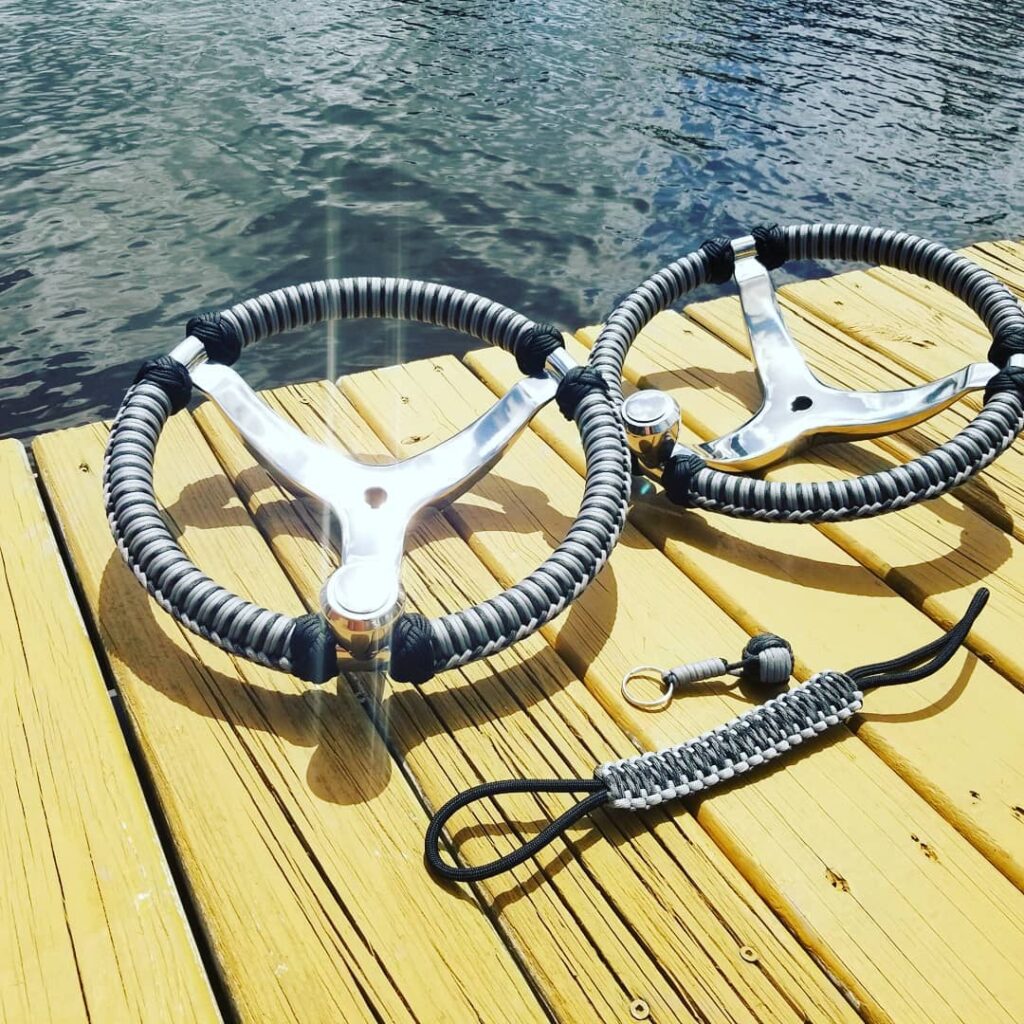 Wheels for upper and lower stations. Along with some accessories, this guy is ho