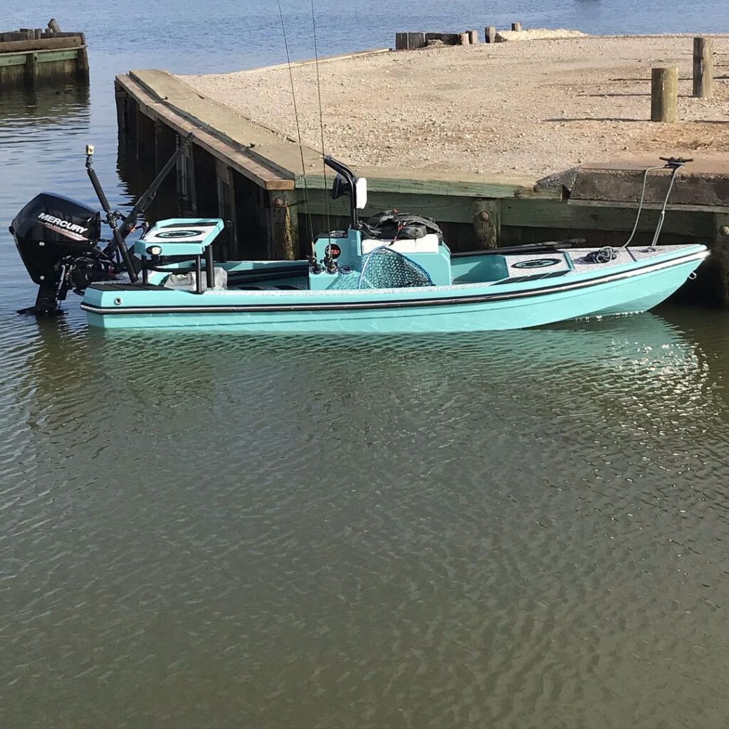 At 13’ long and 45” wide, this beauty can go anywhere!
H:Skiff 13 is a true ski